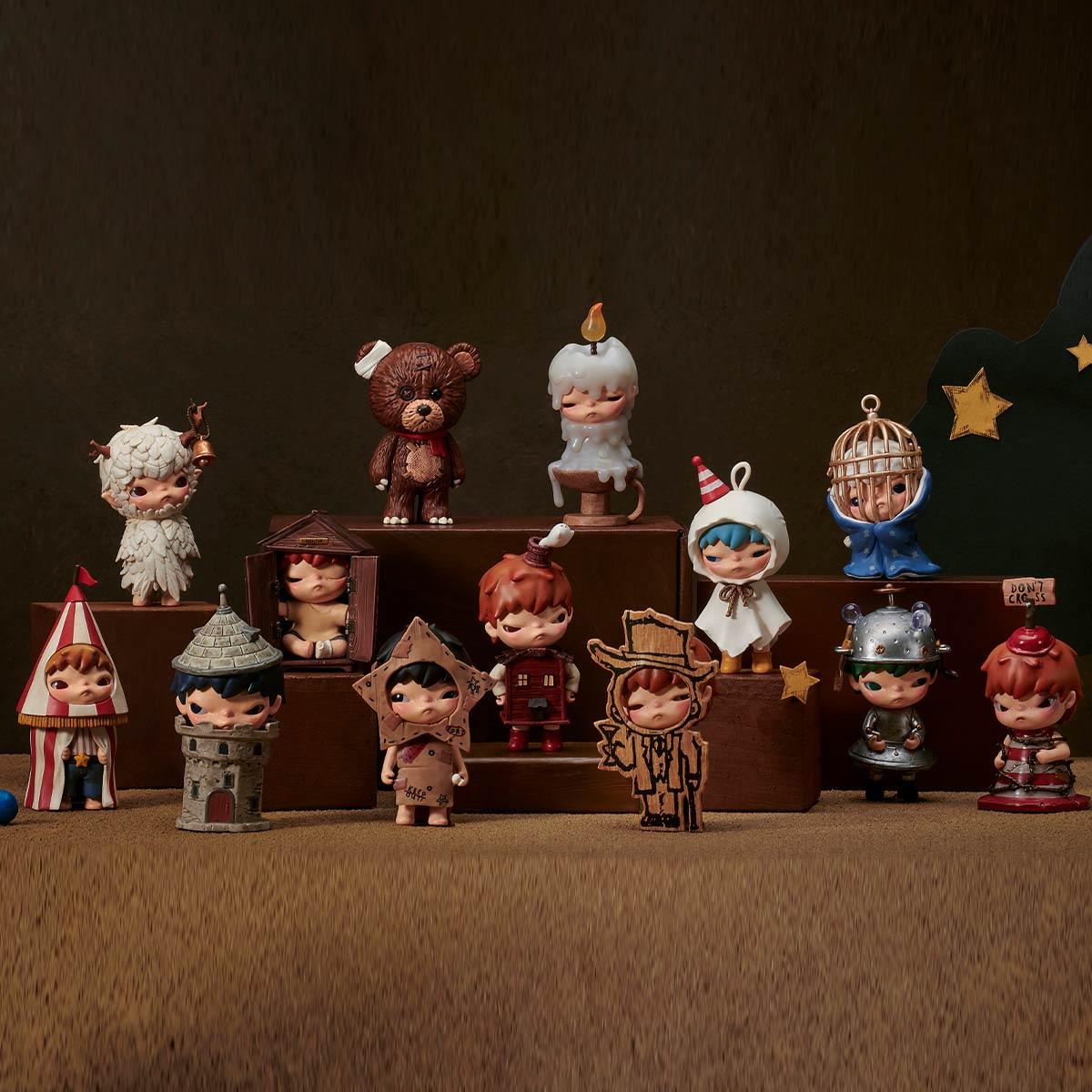 Hirono Shelter Figures