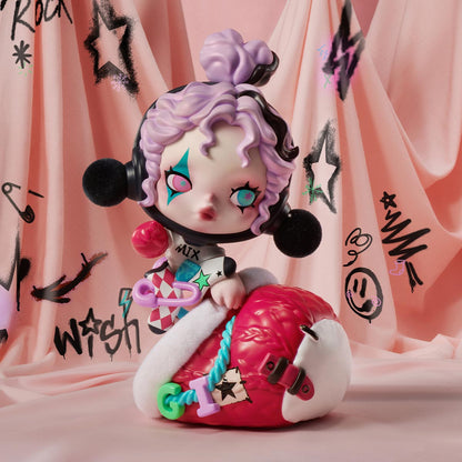 SKULLPANDA The Stocking Surprise 100% Figurine