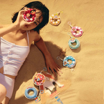 [PREORDER] CRYBABY Vacation Mode On Series-Pendant Blind Box