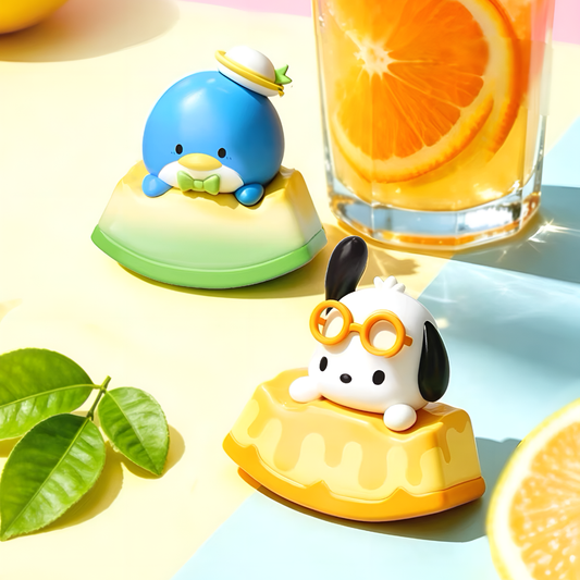 Sanrio Characters Sweet Fruits Series Figures Blind Box