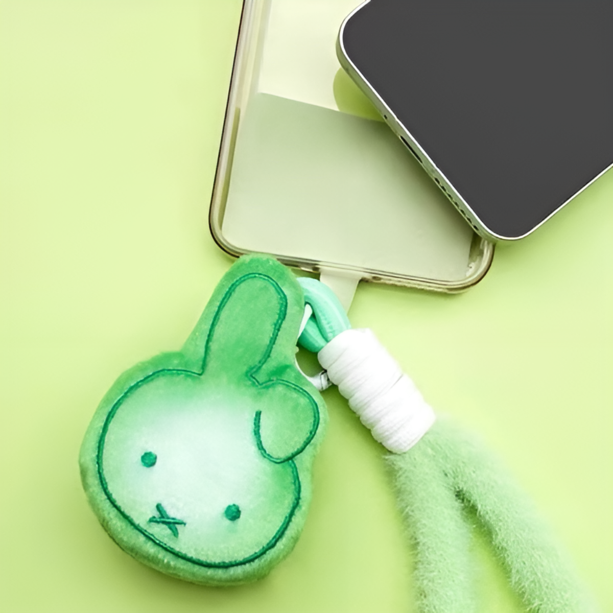 Miffy Cookie Sandwich Plush Pendant Size: Height about 5.5-6.5cm