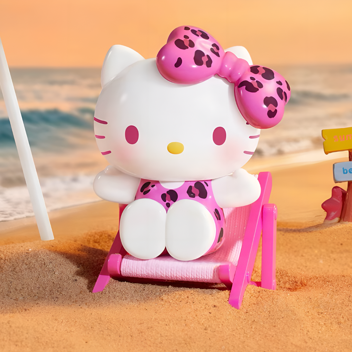Hello Kitty Summer Beach Series Figures Blind Box
