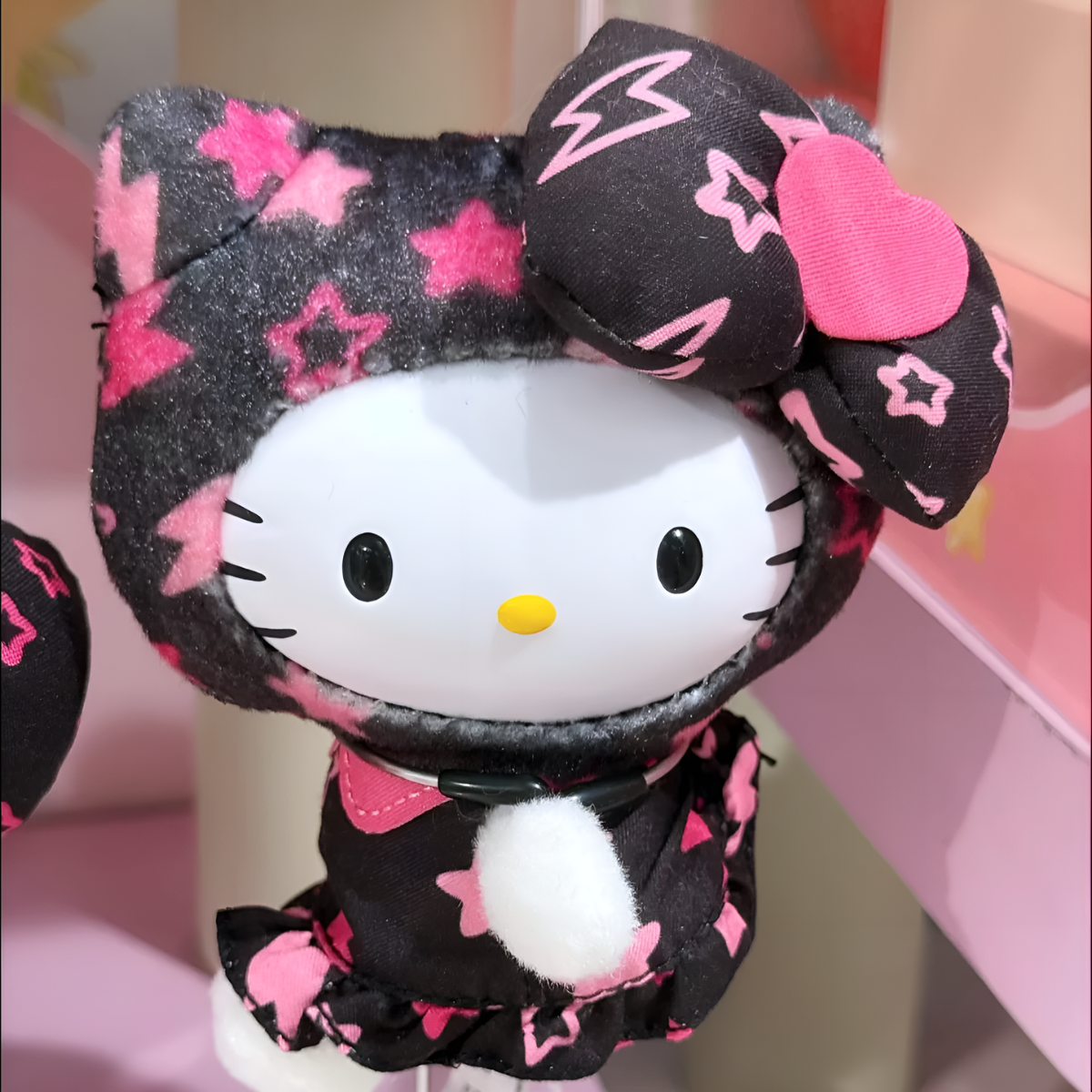 Hello Kitty Streetwear Series Plush Pendant Blind Box