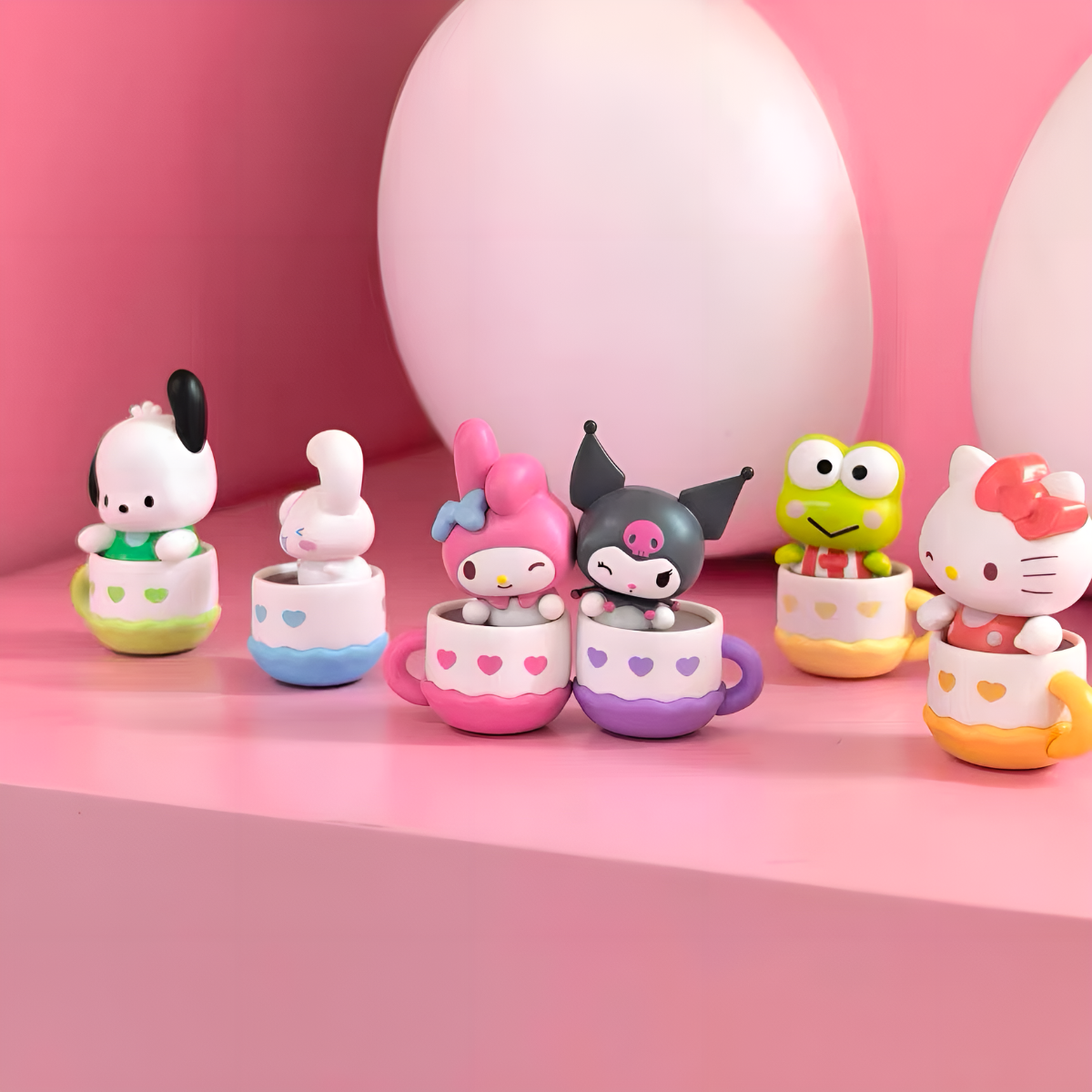 Sanrio Characters Click-Together Cup Magnetic Mini Figures