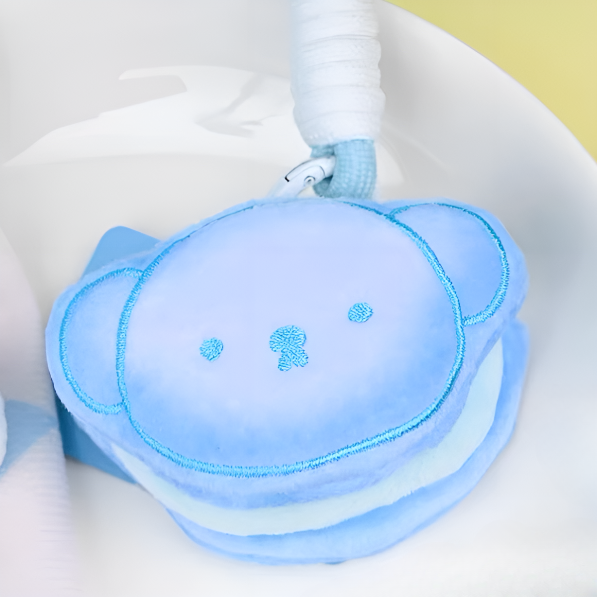 Miffy Cookie Sandwich Plush Pendant Size: Height about 5.5-6.5cm