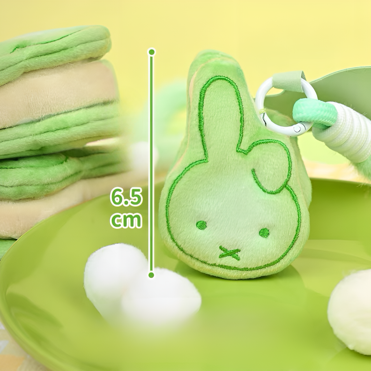 Miffy Cookie Sandwich Plush Pendant Size: Height about 5.5-6.5cm