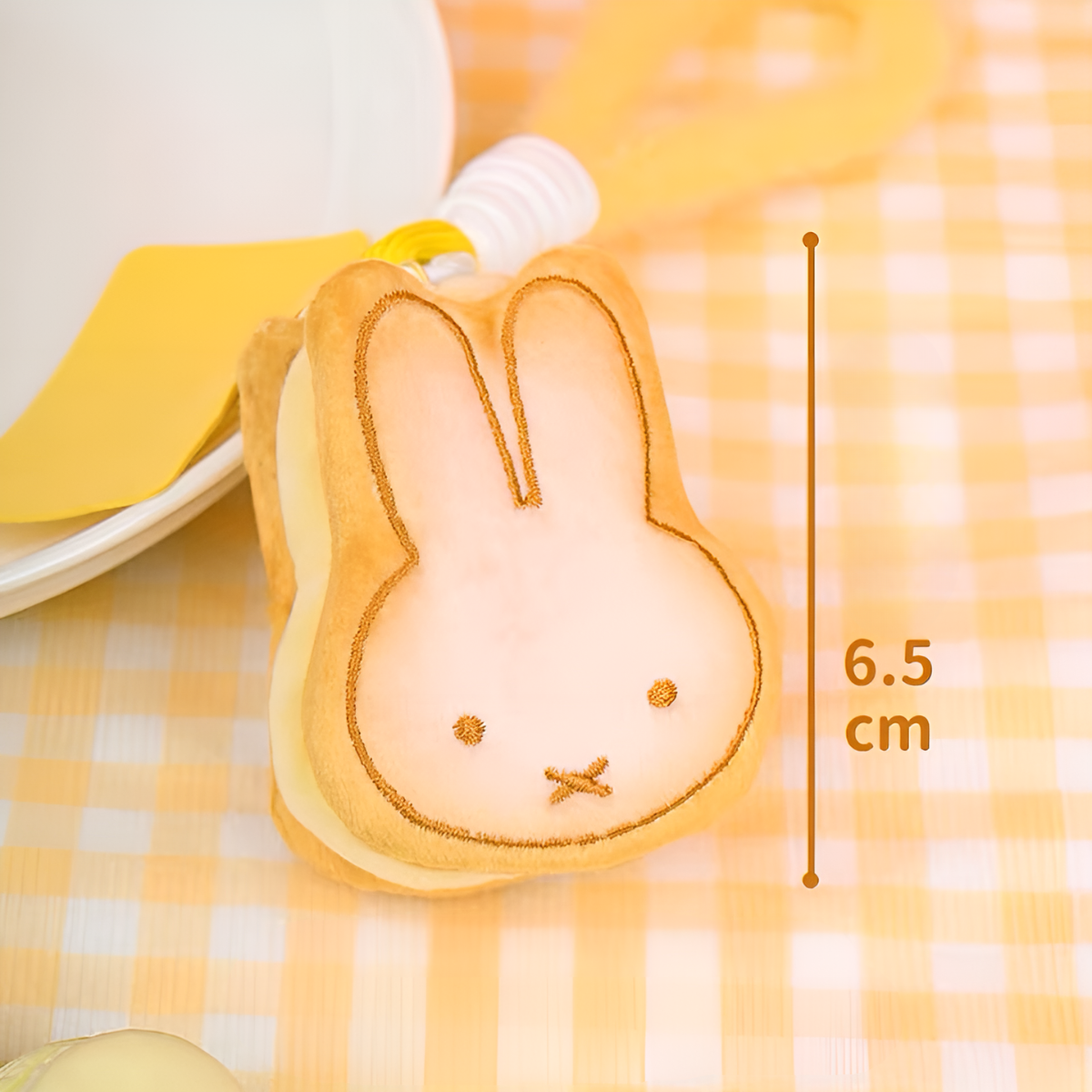 Miffy Cookie Sandwich Plush Pendant Size: Height about 5.5-6.5cm