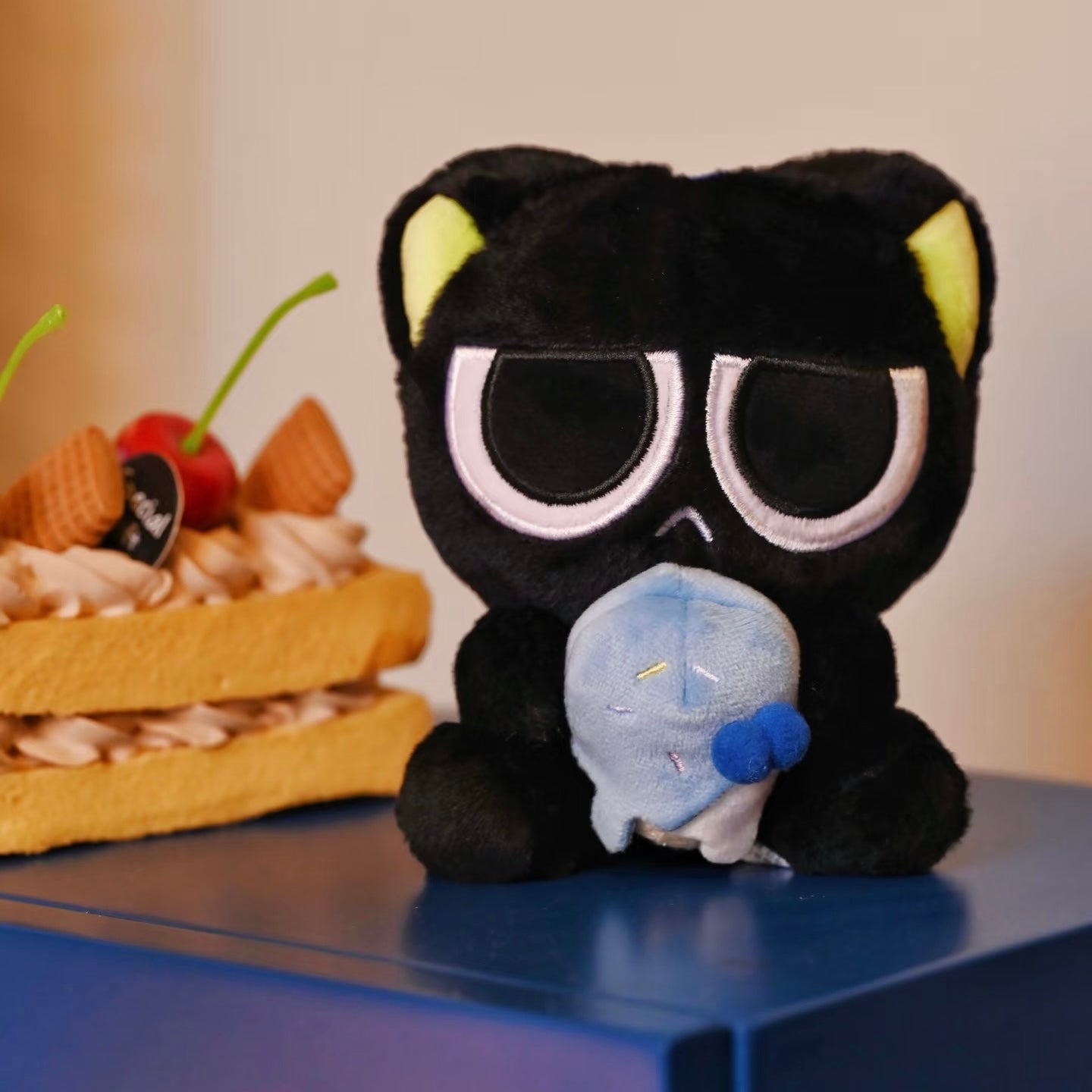 FUNISM Luo Xiaohei Hug Series Plush Pendant Blind Box