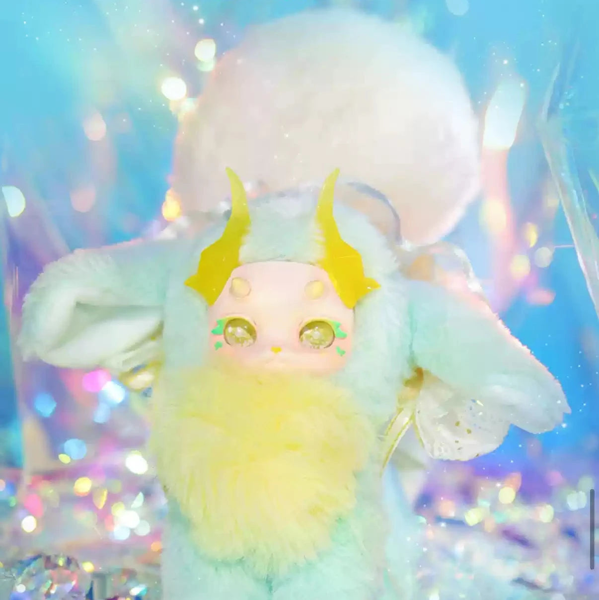 [PREORDER] TUTULONG Iridescent Crystal Blind Box
