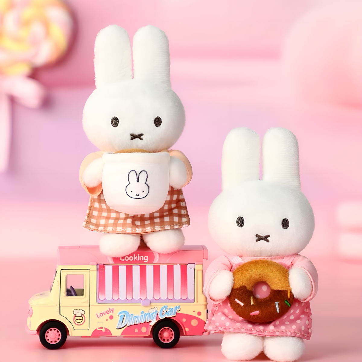 [AU STOCKS] Miffy Bakery Series Plush Keychains Blind Box