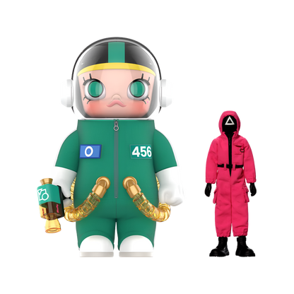 MEGA SPACE MOLLY 400% + Action Figure Squid Game Set