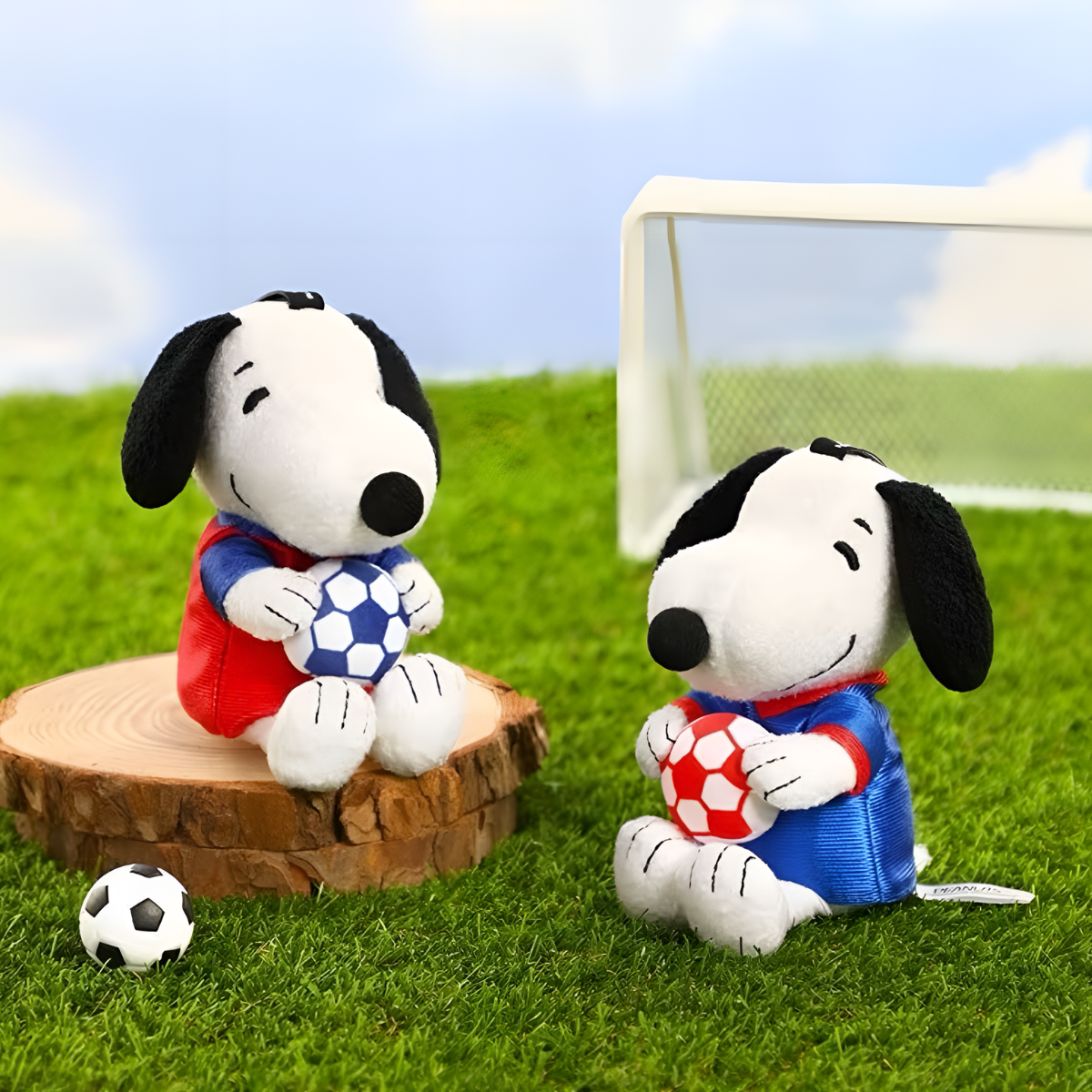 Official Snoopy Football Series Plush Keychain Blind Box