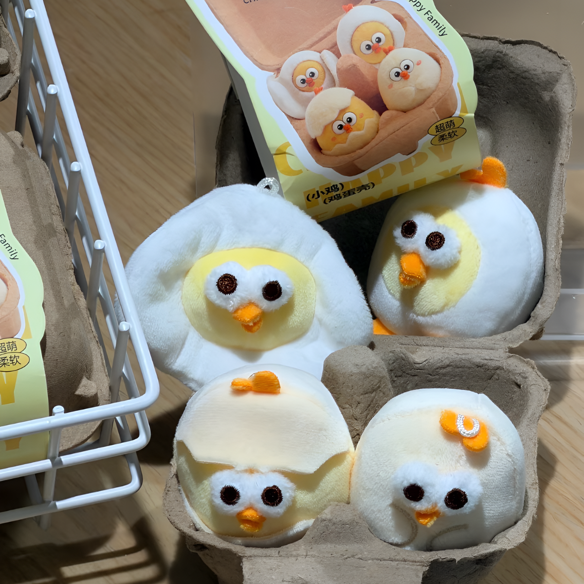 Freelance DunDun Chiken Egg Decorative Plush