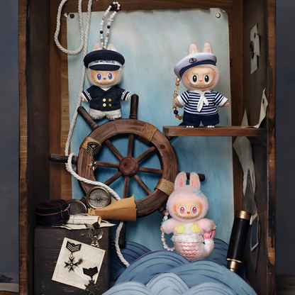 De Vliegende LABUBU Captain Vinyl Plush Pendant