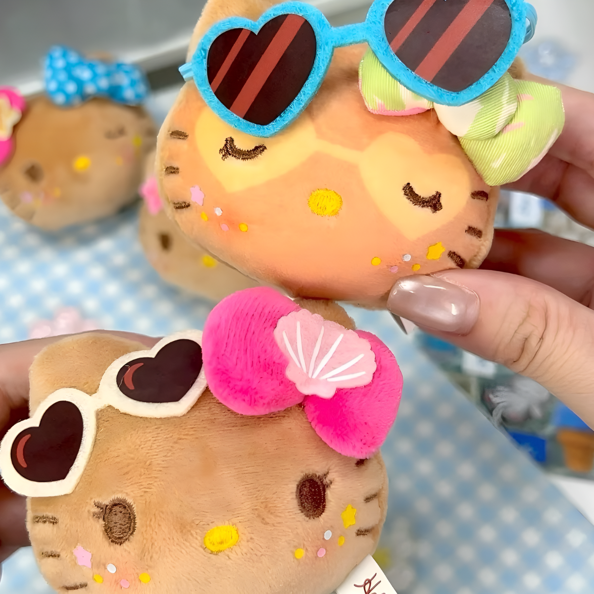 Hello Kitty Let’s Go to the Seaside Series Squishy Plush Pendant Blind Box