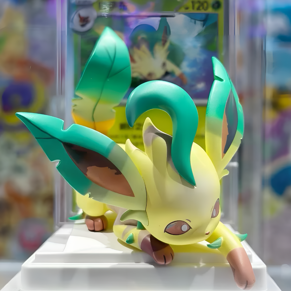 Pokémon Dreamscapes Vol. 3 Eevee & Eeveelutions Figure Set Blind Box