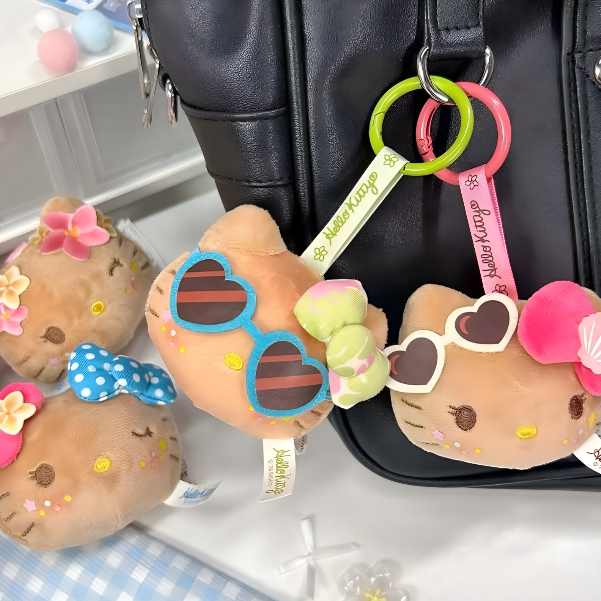 Hello Kitty Let’s Go to the Seaside Series Squishy Plush Pendant Blind Box