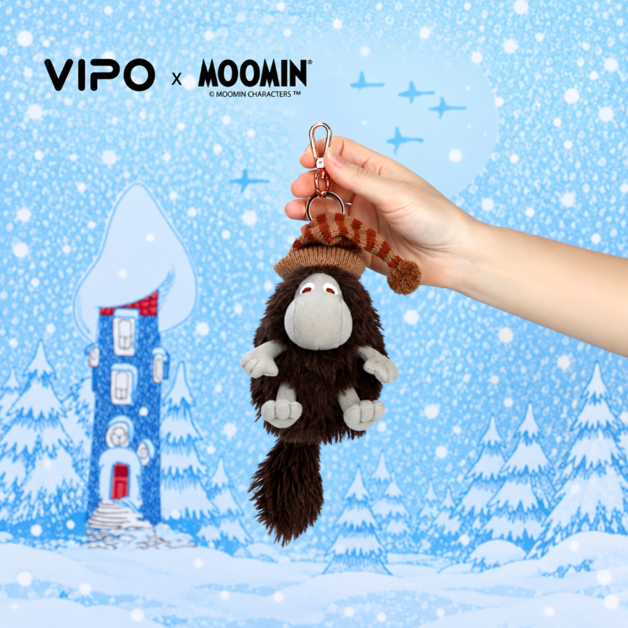 VIPOxMOOMIN Winter Plush Keychain