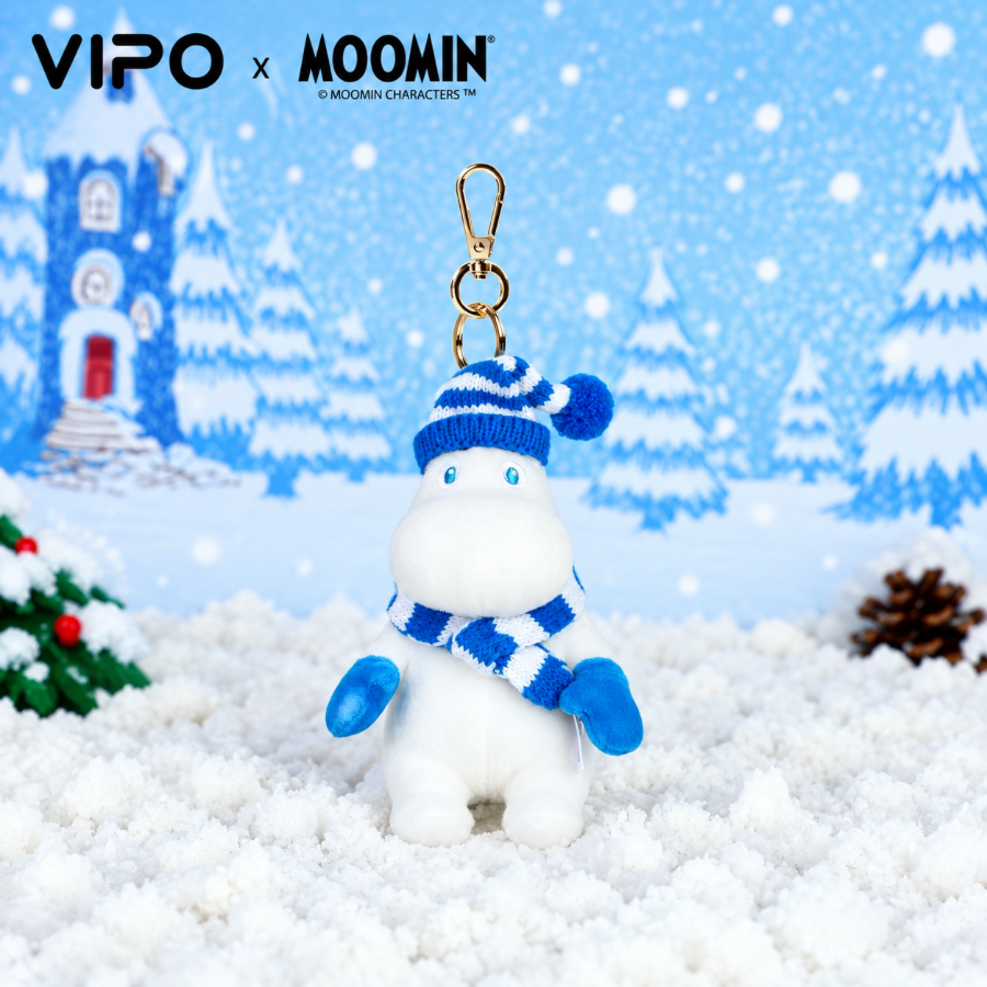 VIPOxMOOMIN Winter Plush Keychain