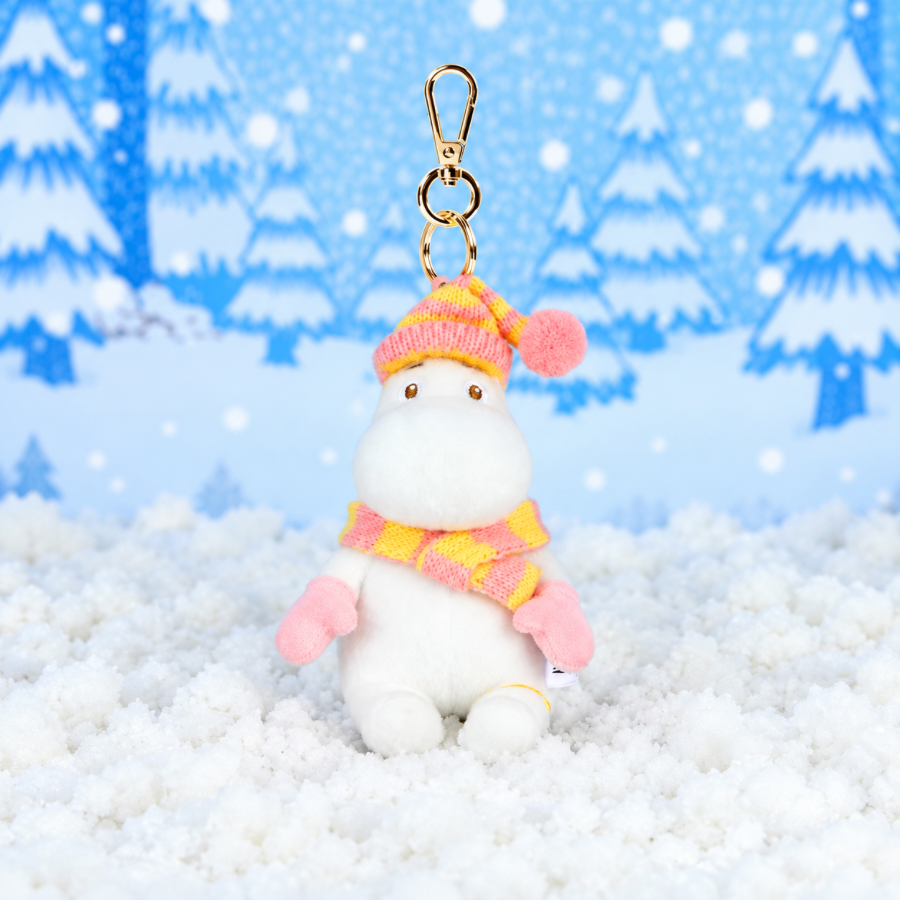 VIPOxMOOMIN Winter Plush Keychain